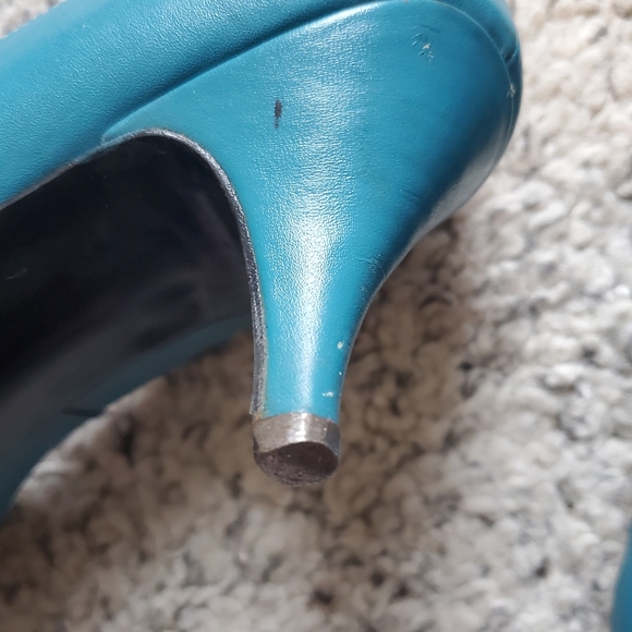 Vintage 80s leather SHOES by SZIGO, Szigetvári Cipőgyár, Made in Hungary - Picture 8 of 11